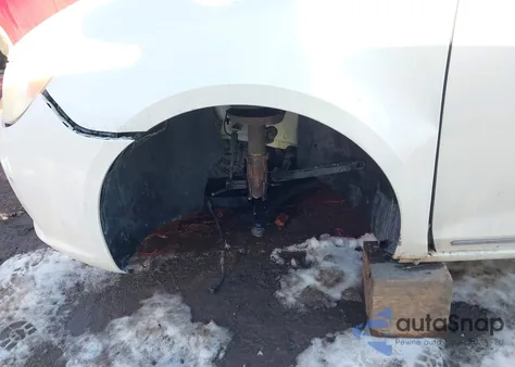 2013 Buick Lacrosse Leather Group from USA, damaged, VIN 1G4GC5E35DF321553